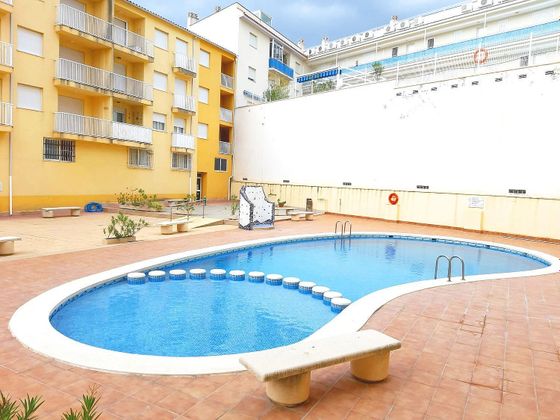 Foto 2 de Piso en venta en carretera Alcossebre de 3 habitaciones con piscina y balcón
