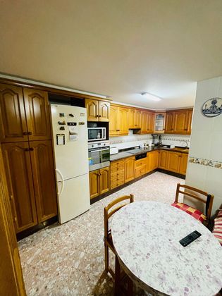 Foto 2 de Piso en alquiler en Sur de 3 habitaciones con garaje y muebles