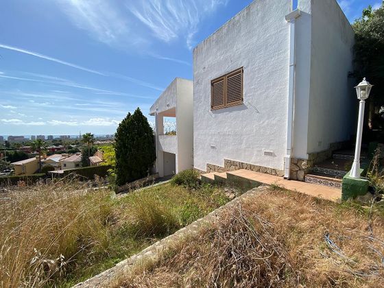 Foto 1 de Xalet en venda a Las Atalayas - Urmi - Cerro Mar de 3 habitacions amb terrassa i jardí