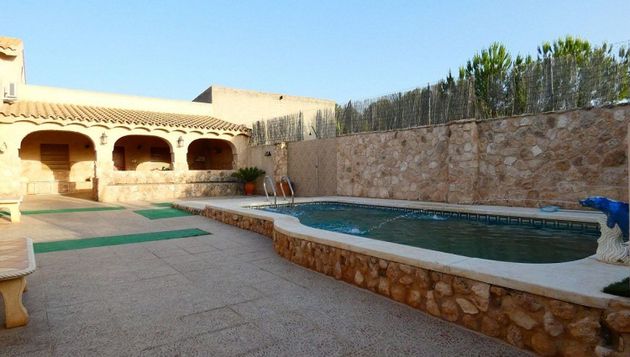 Foto 1 de Xalet en venda a Jumilla de 5 habitacions amb terrassa i piscina