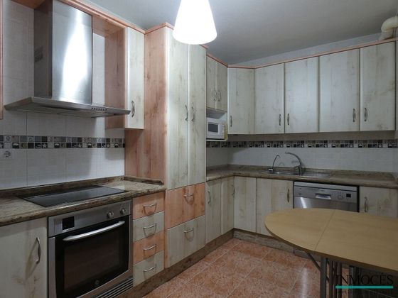 Foto 1 de Pis en venda a calle Calvario de 3 habitacions amb garatge i aire acondicionat