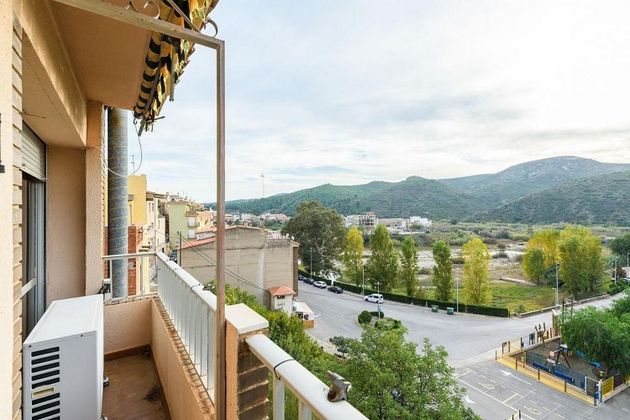 Foto 2 de Casa en venda a Ribesalbes de 4 habitacions amb terrassa i balcó