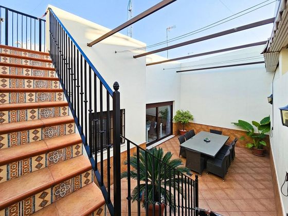 Foto 1 de Casa en venda a Oromana de 3 habitacions amb terrassa i aire acondicionat