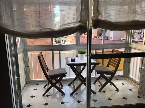 Foto 2 de Pis en lloguer a Carlos Haya de 3 habitacions amb terrassa i garatge
