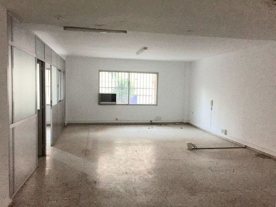 Foto 1 de Oficina en venda a Casco Antiguo - Centro amb ascensor