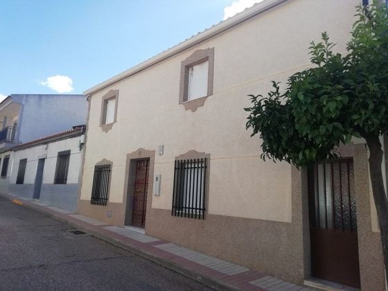 Foto 1 de Casa en venta en Albuera (La) de 4 habitaciones y 144 m²