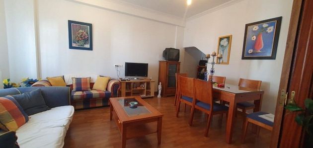 Foto 2 de Casa en venda a Talavera la Real de 4 habitacions amb garatge