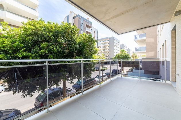 Foto 1 de Piso en venta en calle Ángel Gómez Fuentes de 3 habitaciones con terraza y piscina
