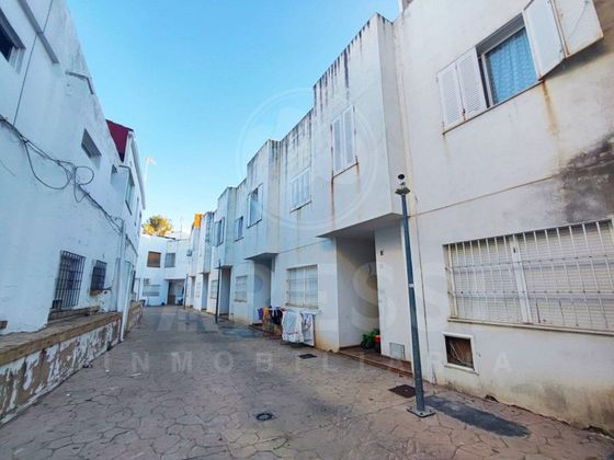 Foto 1 de Casa en venda a Aznalcázar de 3 habitacions i 137 m²
