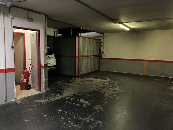 Foto 2 de Garaje en venta en Arrancapins de 18 m²