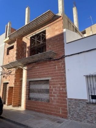 Foto 2 de Estudi en venda a calle La Vall D'albaida de 98 m²