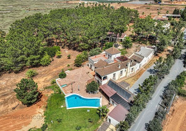 Foto 1 de Casa rural en venda a Cartaya de 10 habitacions amb terrassa i piscina