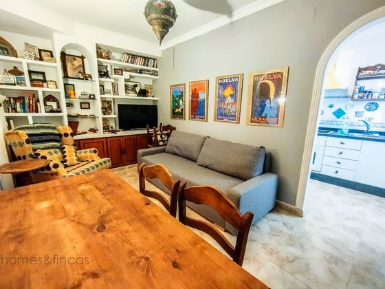 Foto 2 de Piso en venta en Ayamonte ciudad de 3 habitaciones con aire acondicionado
