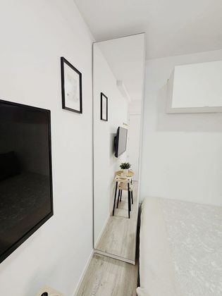 Foto 2 de Estudi en lloguer a Ventas amb mobles i aire acondicionat