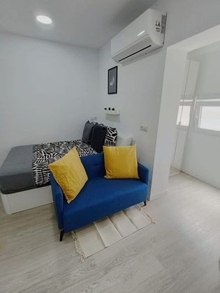 Foto 2 de Estudio en alquiler en Centro - Alcobendas con muebles y aire acondicionado