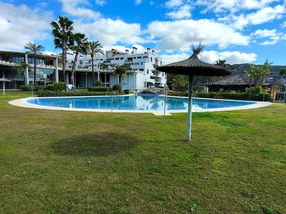 Foto 1 de Pis en venda a Benahavís de 2 habitacions amb terrassa i piscina