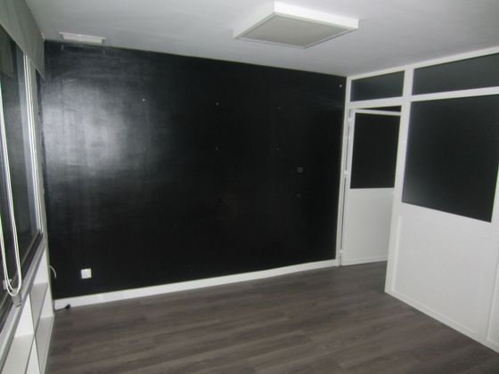 Foto 2 de Oficina en alquiler en calle San Francisco Javier de 48 m²