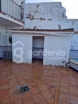 Foto 2 de Casa en venta en Valencina de la Concepción de 3 habitaciones con piscina