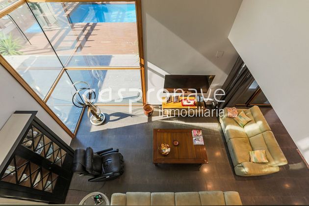Foto 2 de Chalet en venta en El Grao de 5 habitaciones con terraza y piscina