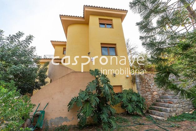 Foto 2 de Xalet en venda a calle Masia Gaeta de 4 habitacions amb terrassa i piscina