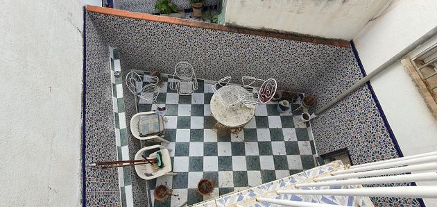 Foto 2 de Dúplex en venta en Linares de 4 habitaciones con terraza y garaje