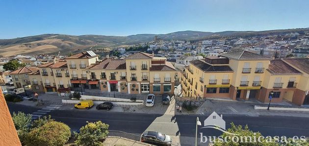 Foto 1 de Venta de piso en Alhama de Granada de 4 habitaciones con balcón