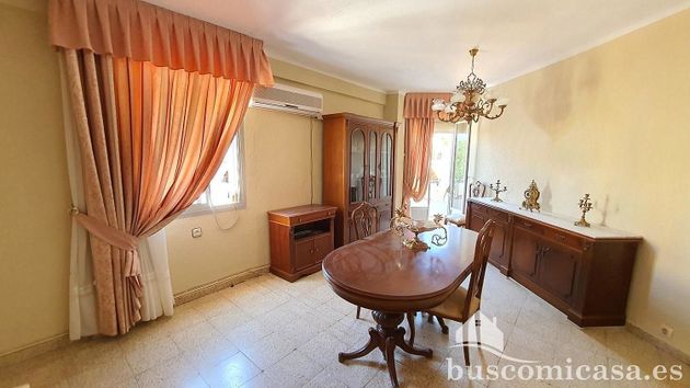 Foto 2 de Pis en venda a Linares de 2 habitacions amb balcó i aire acondicionat
