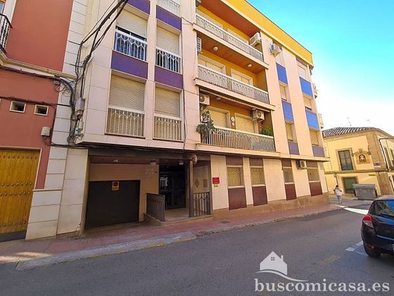Foto 1 de Pis en venda a Linares de 4 habitacions amb terrassa i garatge