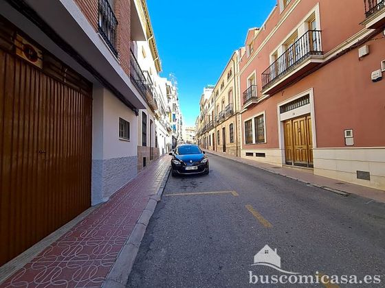Foto 2 de Pis en venda a Linares de 4 habitacions amb terrassa i garatge