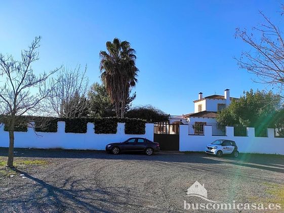 Foto 2 de Xalet en venda a Linares de 5 habitacions amb piscina i garatge