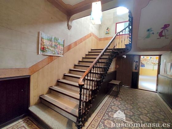 Foto 2 de Chalet en venta en Linares de 3 habitaciones con balcón