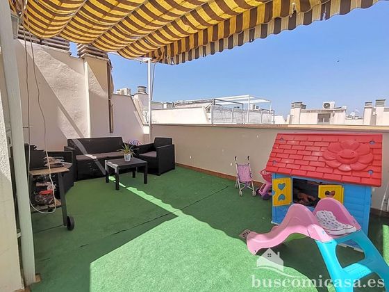 Foto 2 de Piso en venta en Linares de 2 habitaciones con terraza y aire acondicionado