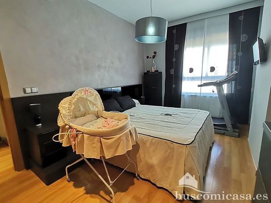 Foto 1 de Piso en venta en Linares de 2 habitaciones con terraza y aire acondicionado