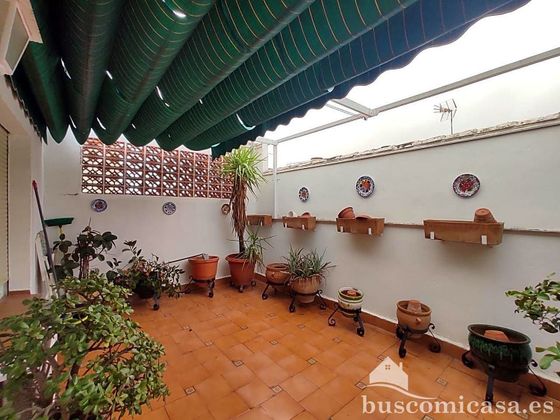 Foto 2 de Casa en venta en Linares de 4 habitaciones con terraza y balcón