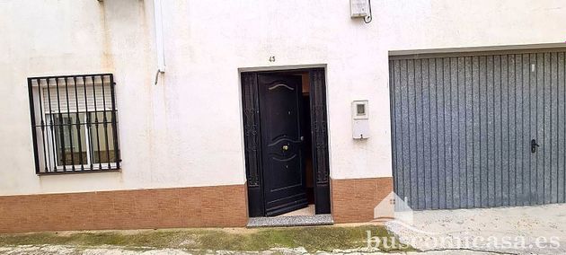 Foto 2 de Xalet en venda a Begíjar de 4 habitacions amb terrassa i garatge