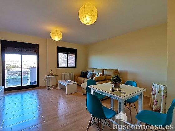 Foto 1 de Piso en venta en Linares de 3 habitaciones con terraza y garaje