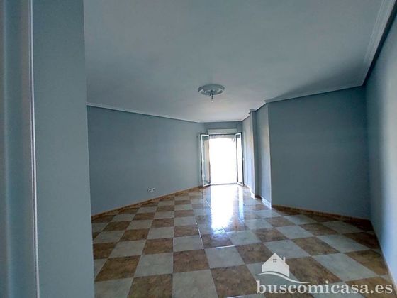 Foto 2 de Venta de piso en Bailén de 3 habitaciones con balcón y aire acondicionado