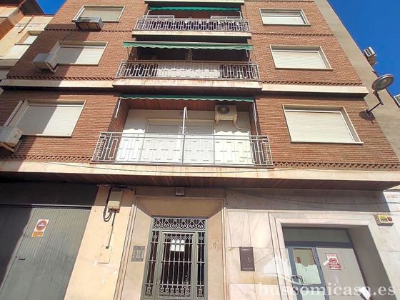 Foto 1 de Pis en venda a Bailén de 3 habitacions amb balcó i ascensor