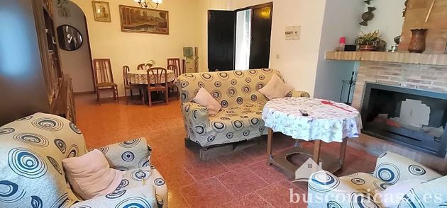 Foto 1 de Casa en venta en Guarromán de 3 habitaciones con piscina y garaje