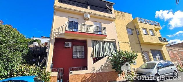 Foto 2 de Xalet en venda a Villanueva del Arzobispo de 3 habitacions amb terrassa i balcó