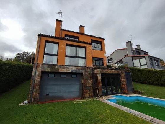 Foto 1 de Xalet en venda a calle Aldea Carrio de 3 habitacions amb terrassa i garatge