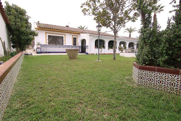 Foto 2 de Casa en venda a Nueva Alcalá de 3 habitacions amb terrassa i piscina