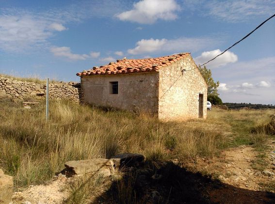 Foto 1 de Casa rural en venda a calle Masia Tosal de 3 habitacions amb terrassa i garatge