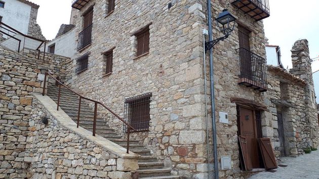 Foto 1 de Casa en venda a Ares del Maestre de 3 habitacions amb balcó i calefacció