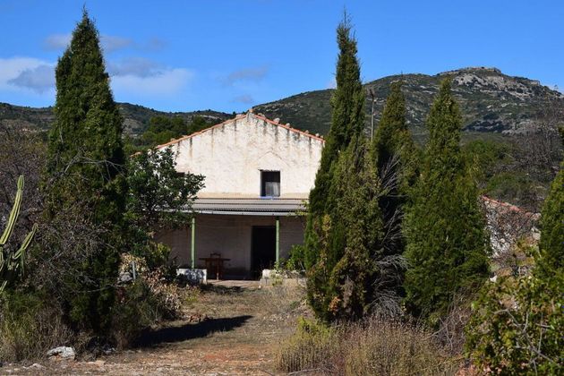 Foto 2 de Casa rural en venta en Sierra Engarcerán de 3 habitaciones y 175 m²
