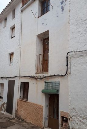 Foto 1 de Casa en venta en Vilafamés de 3 habitaciones con balcón