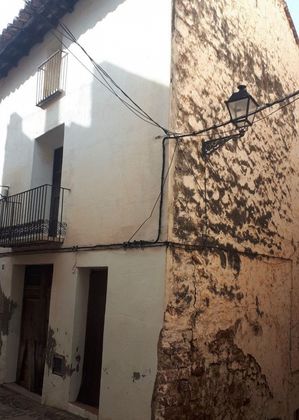 Foto 2 de Casa adosada en venta en Vilafamés de 10 habitaciones con terraza