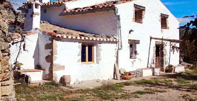 Foto 1 de Casa rural en venta en Atzeneta del Maestrat de 7 habitaciones con terraza