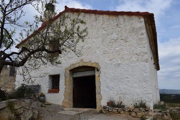 Foto 1 de Casa rural en venta en Atzeneta del Maestrat de 4 habitaciones y 80 m²