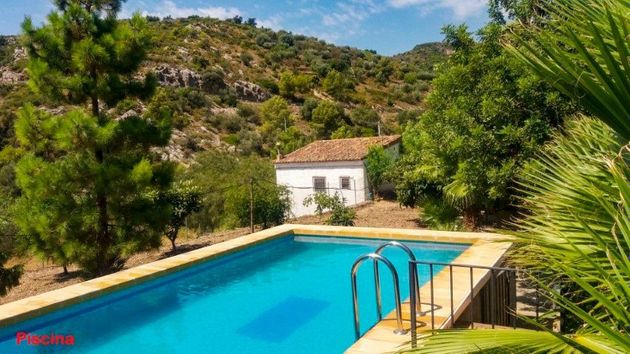 Foto 1 de Casa rural en venda a calle Font de Mes Amunt de 3 habitacions amb terrassa i piscina